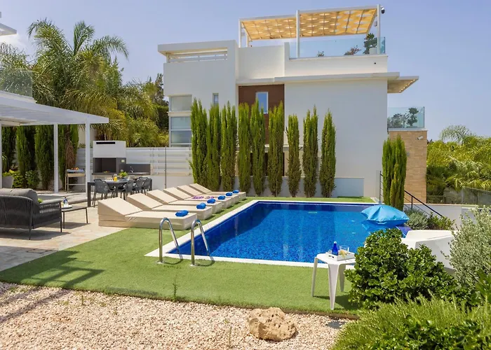 Milos Lifestyle H30 * Protaras