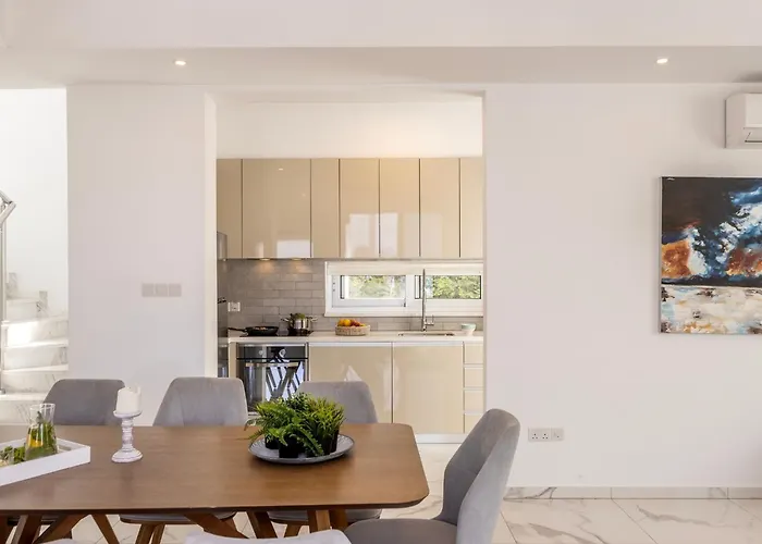 Milos Lifestyle H30 Protaras