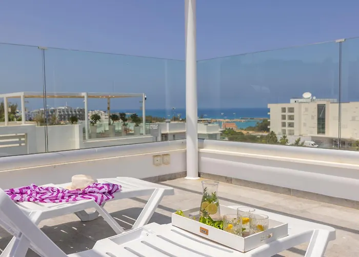 Milos Lifestyle H30 * Protaras